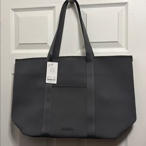 Athleta dark grey Diem Tote Bag new NWT travel gym $99 purse shoulder